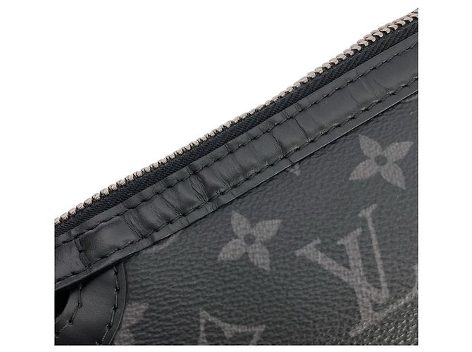 Borsa a tracolla Louis Vuitton Monogram Eclipse Odyssée Messenger MM M44224 Nero - vista 5