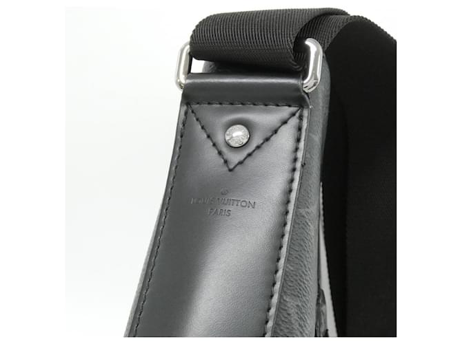 Louis Vuitton Monogram Eclipse Odyssée Messenger PM Nero - vista 4