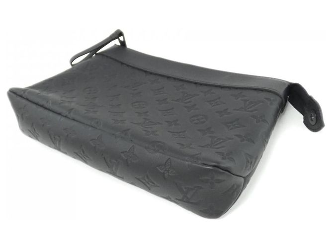Borsa Louis Vuitton Monogram Shadow Pochette Voyage Souple Nero - vista 3