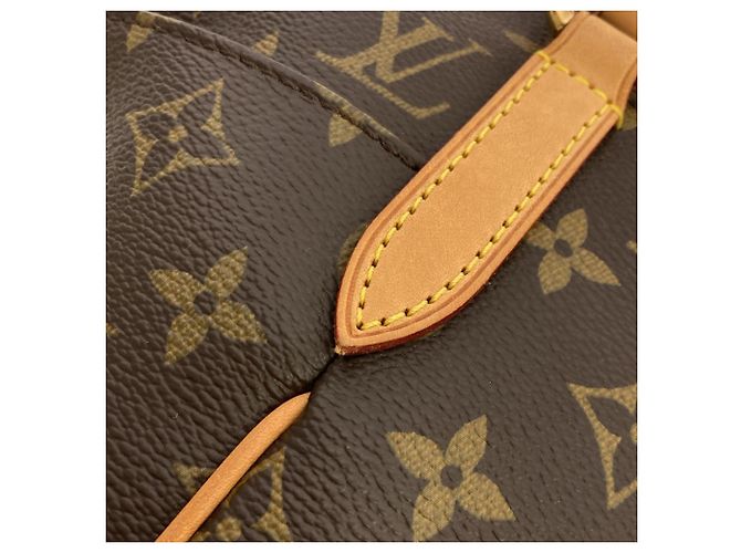 Bolsa Louis Vuitton Monogram Totally PM Marrom - vista 3