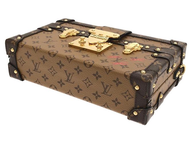 Borsa a tracolla Louis Vuitton Monogram Reverse Petite Malle Marrone - vista 3
