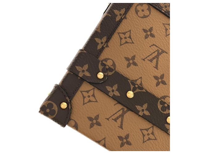 Borsa a tracolla Louis Vuitton Monogram Reverse Petite Malle Marrone - vista 4
