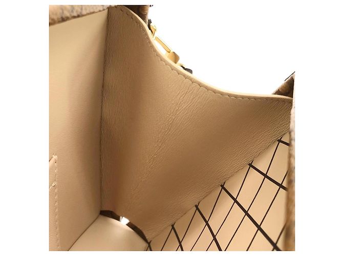 Borsa a tracolla Louis Vuitton Monogram Reverse Petite Malle Marrone - vista 9