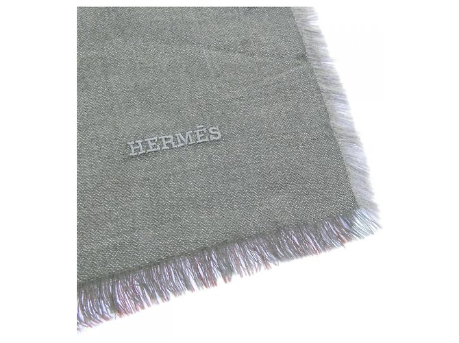 Echarpe de seda e cashmere Hermès Marrom Verde - vista 2
