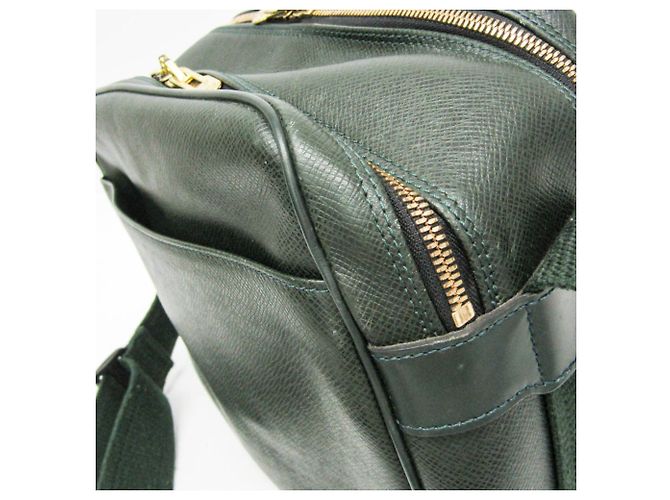 Borsa a tracolla da uomo Louis Vuitton Taiga Reporter PM - vista 10