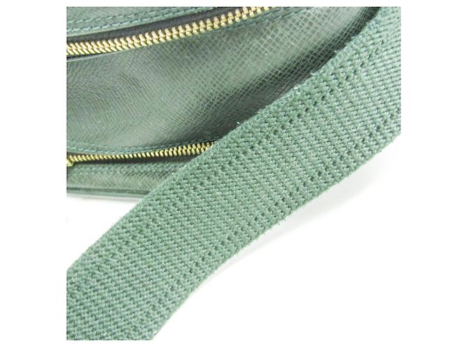 Borsa a tracolla da uomo Louis Vuitton Taiga Reporter PM - vista 13