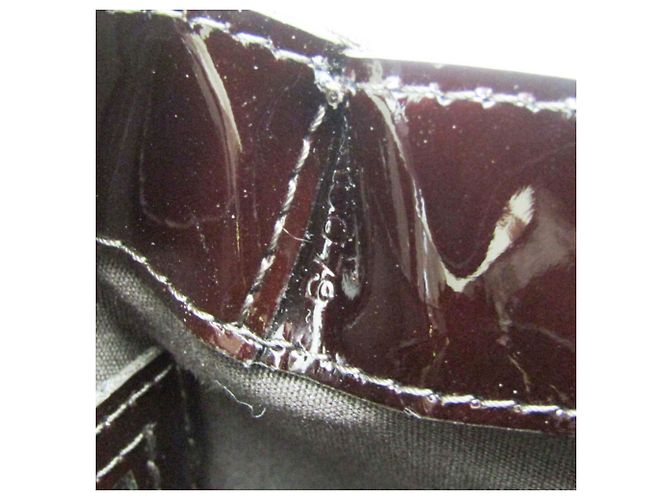 Borsa Louis Vuitton Monogram Vernis Wilshire PM Bordò - vista 13
