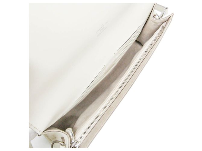 Borsa a tracolla Louis Vuitton Epi Pochette Sevigne Bianco sporco - vista 3
