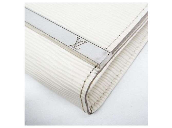 Borsa a tracolla Louis Vuitton Epi Pochette Sevigne Bianco sporco - vista 5