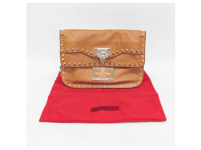 Borsa a tracolla in pelle da donna Valentino Garavani Lockstuds Cammello - vista 2
