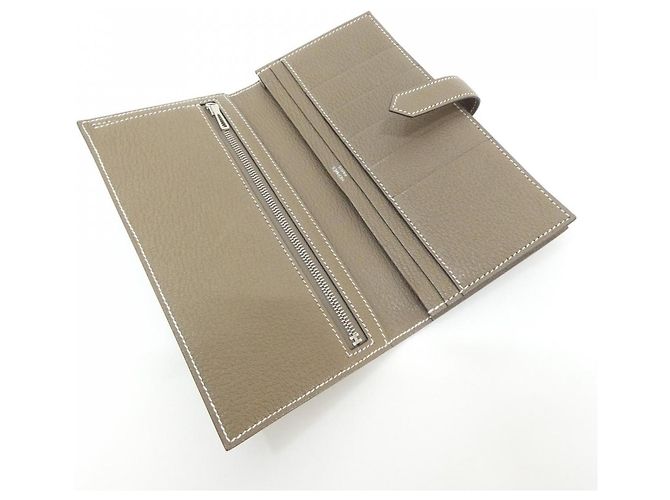 Hermès Hermes Bearn Soufflé Long Wallet Taupe - view 4