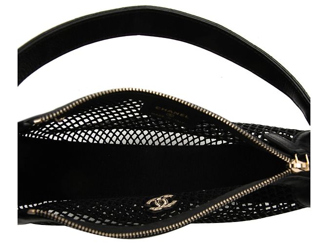 Hobo Chanel Black CC Mesh e Lambskin Lucido Trapuntato con Catena Nero - vista 4