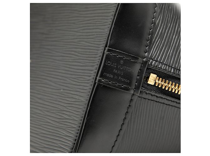 Louis Vuitton Alma PM in pelle Epi nera Nero - vista 5