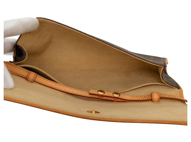 Louis Vuitton Pochette Twin GM Marrone Monogram - vista 4