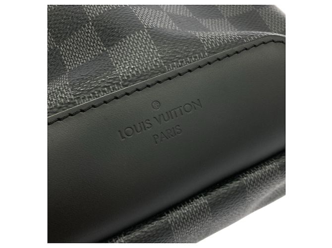 Borsa a tracolla Louis Vuitton Damier Graphite Avenue Damier ebene - vista 4