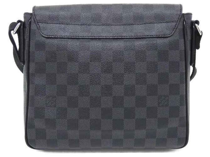 Borsa a tracolla Louis Vuitton Damier Graphite District PM Damier ebene - vista 2