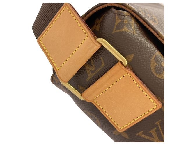 Borsa a Spalla Louis Vuitton Monogram Abbesses M45257 Marrone - vista 5