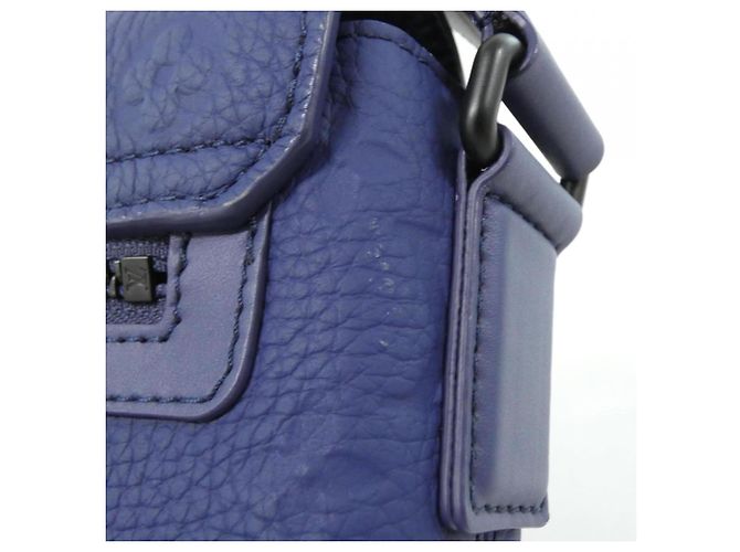 Borsa Messenger Louis Vuitton Taurillon Monogram S Cape Blu - vista 6
