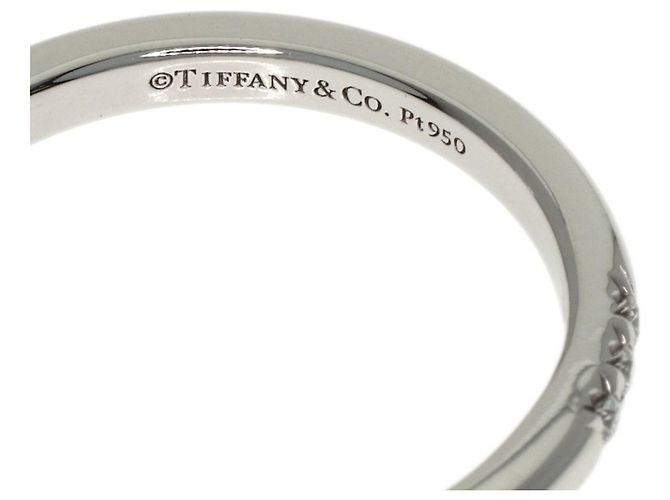Tiffany & Co. Forever Classic Band 3-Diamond Ring - Ansicht 5