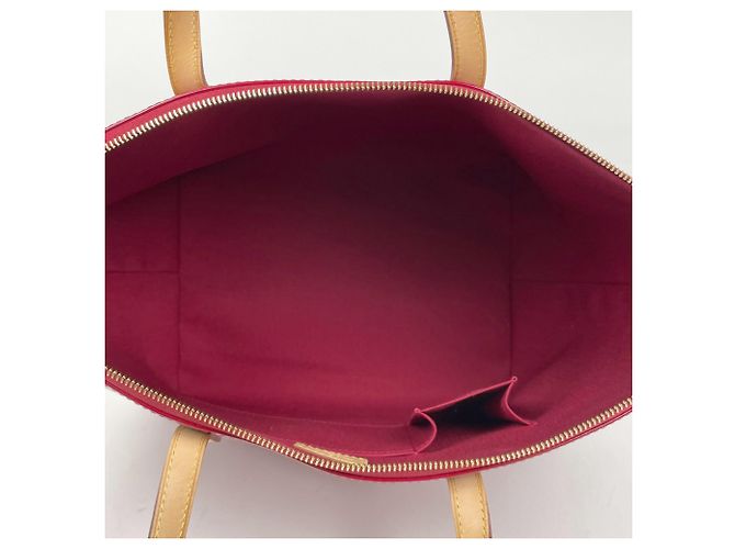 Borsa Tote Louis Vuitton Bellevue GM Rosso - vista 8