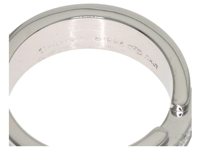 Tiffany & Co. Atlas 3-Diamond Ring - Ansicht 5