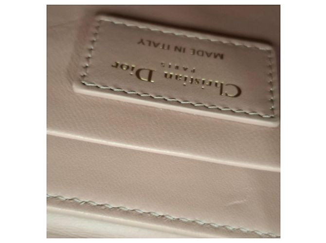 Borsa Dior Micro 30 Montaigne Flap in pelle di vitello rosa - vista 7