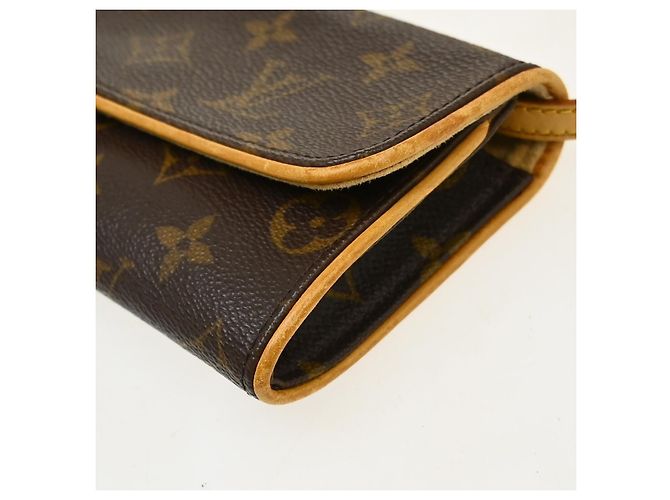 Louis Vuitton Twin Canvas PM Marrone - vista 7