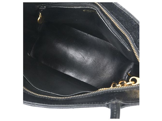 Tote Medallion Chanel Matelassé Caviar Nero - vista 3
