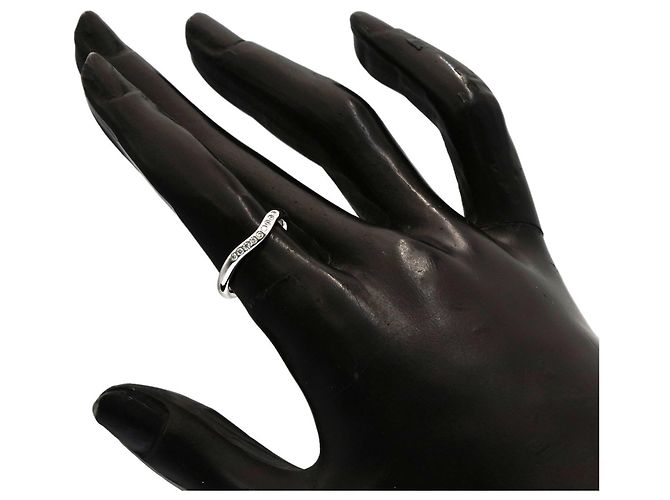Tiffany & Co. Geschwungener Ring aus Platin - Ansicht 7