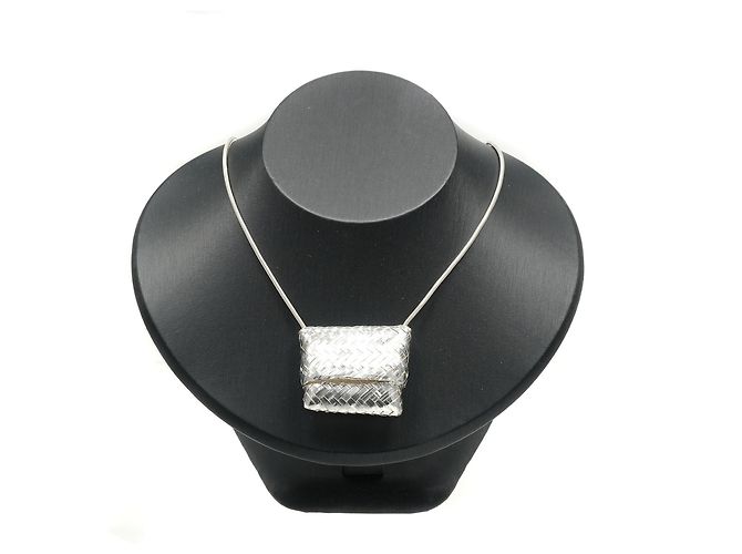 Collana lunga con custodia per pillole Tiffany & Co. - vista 2