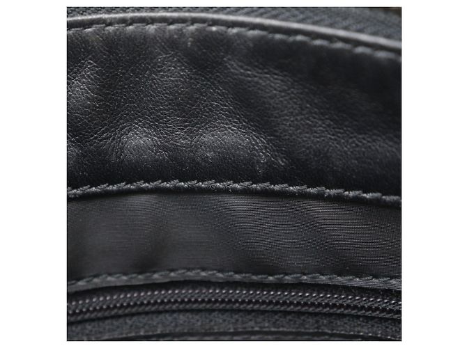 Borsa a tracolla Loewe Repeat Anagram Nero - vista 11