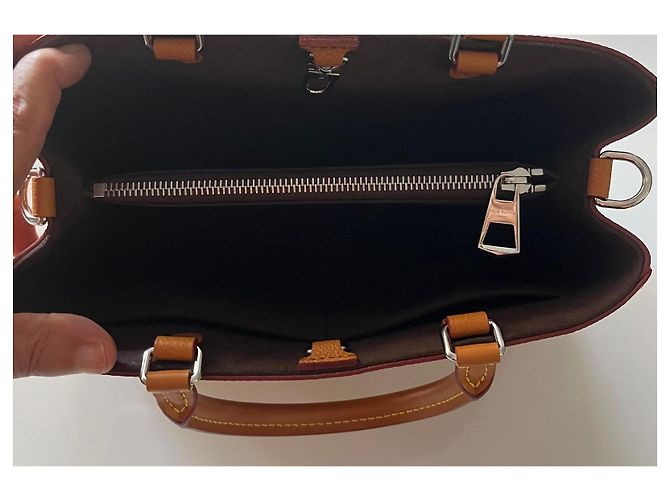Louis Vuitton Marelle Tote MM M59953 pelle Epi Camel Cammello - vista 11