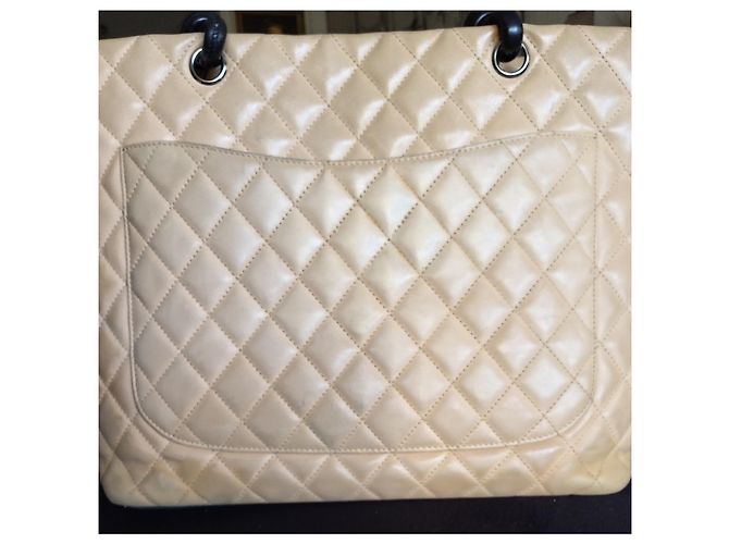 Borsa tote Cambon in pelle trapuntata beige e nero Chanel - vista 14