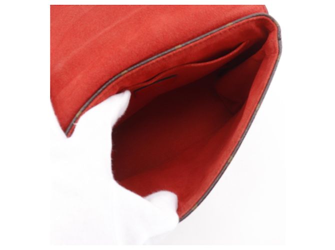 Borsa Louis Vuitton Rocky BB Marrone Rosso Monogramma - vista 6