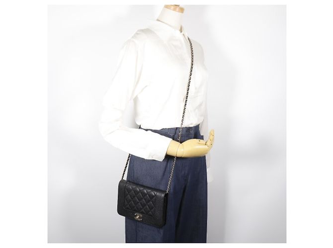 Portafoglio con catena Mademoiselle Chanel Nero - vista 16