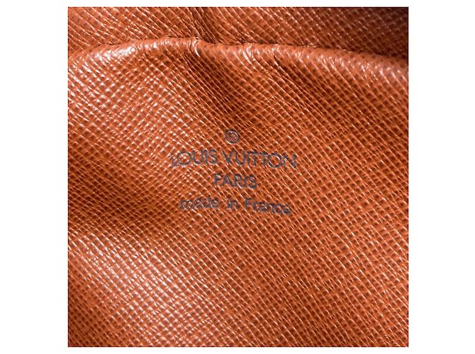 Bolsa de Ombro Louis Vuitton Monogram Monograma - vista 6