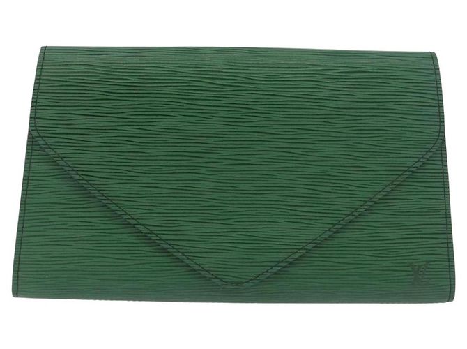 Clutch LOUIS VUITTON Epi Art Deco Green M52634 LV Auth 191535 Verde - vista 13
