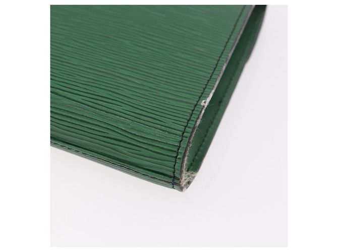 Clutch LOUIS VUITTON Epi Art Deco Green M52634 LV Auth 191535 Verde - vista 16
