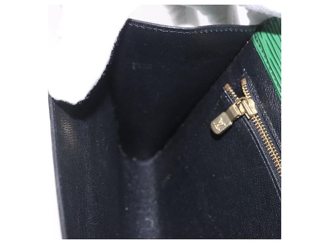 Clutch LOUIS VUITTON Epi Art Deco Green M52634 LV Auth 191535 Verde - vista 20