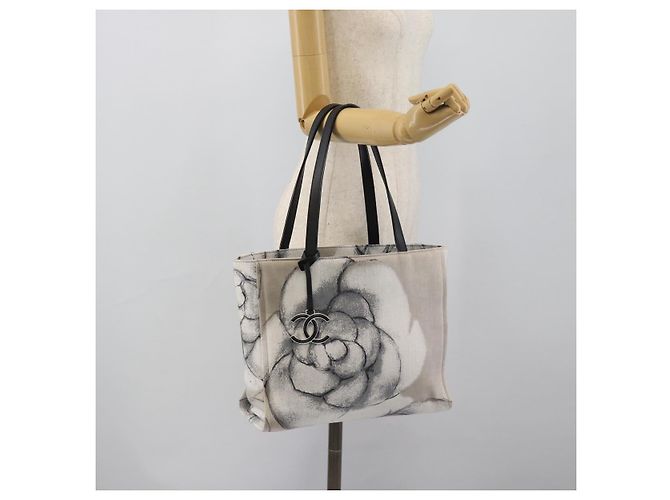 CHANEL Camelia Tote Bag Canvas Weiß Silber CC Auth 190607V - Ansicht 22