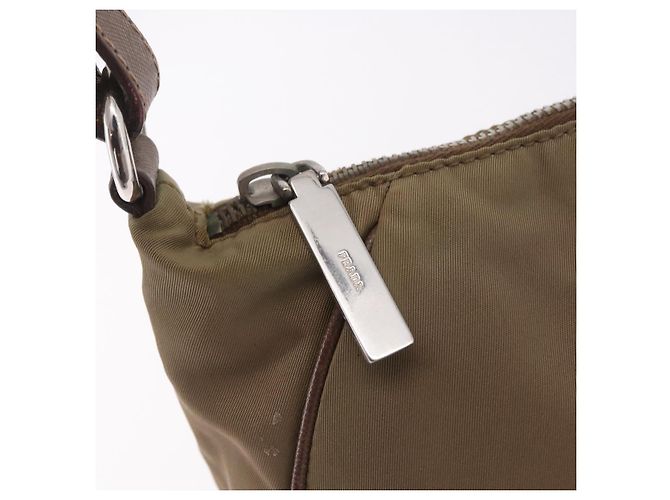 Borsa a Spalla PRADA Nylon Verde Argento Auth 189427 - vista 9