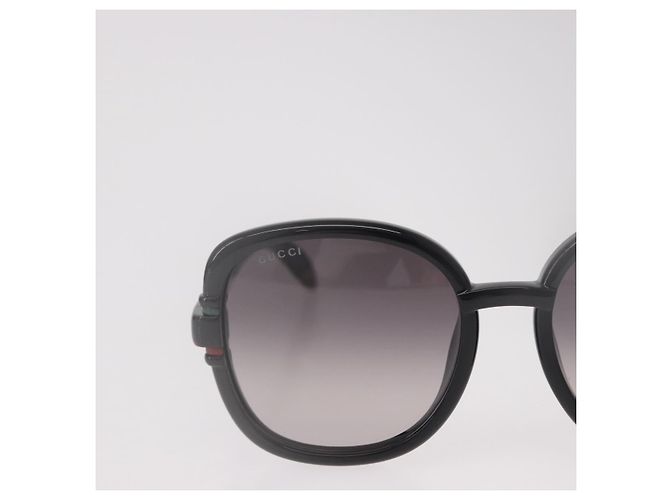 Occhiali da sole GUCCI in plastica nero e oro Auth 191416V D'oro - vista 3