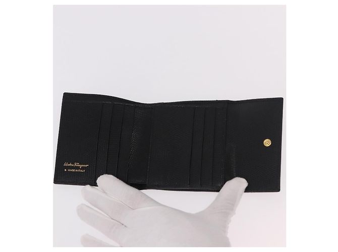 Portafoglio lungo Vala in pelle nero e oro Salvatore Ferragamo Auth 188659A - vista 8