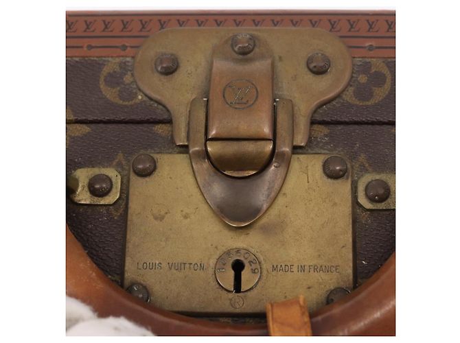 LOUIS VUITTON Monogram Cotoville 45 Clutch Bag M21423 LV Auth 189910A Monogramma - vista 20