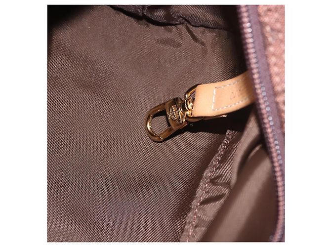 Borsa a Mano MCM Vicetos Logogram Nylon Marrone Oro Auth bs35982A D'oro - vista 21