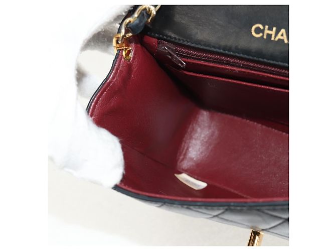 CHANEL Matelasse Chain Shoulder Bag Lamb Skin Black Gold CC Auth 146079SAV Nero D'oro - vista 22