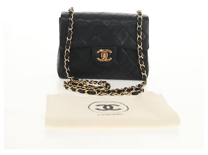 CHANEL Matelasse Chain Shoulder Bag Lamb Skin Black Gold CC Auth 146079SAV Nero D'oro - vista 28