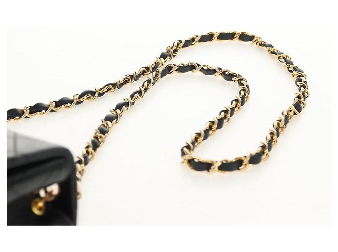 CHANEL Matelasse Chain Shoulder Bag Lamb Skin Black Gold CC Auth 146079SAV Nero D'oro - vista 8