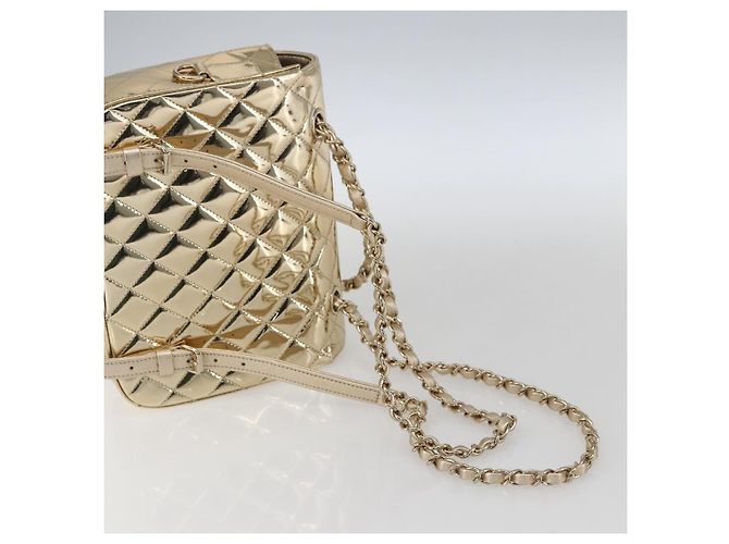 CHANEL Matelasse Rucksack Lackleder Gold CC Auth 169659SM Golden - Ansicht 9