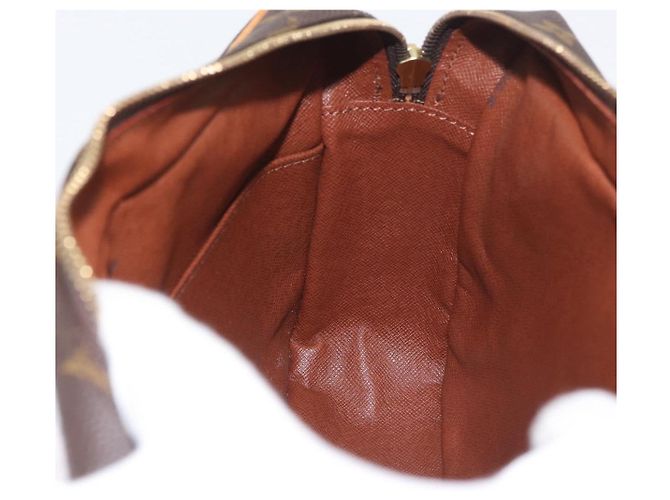 LOUIS VUITTON Monogram Compiegne 28 Clutch Bag M51845 LV Auth BSZ636 Monogramma - vista 16
